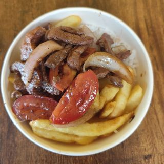 POKE LOMO SALTADO