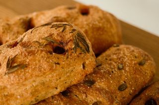 Фокача класична з в'яленими томатами