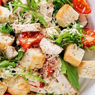 Цезар з  куркою (250г)