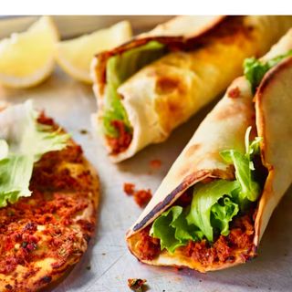 Lahmacun Completa De Ternera