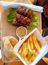 Meniu 5 mici la gratar cu cartofi prăjiţi