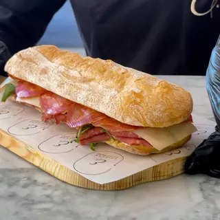 Sandwich Halal Harmony
