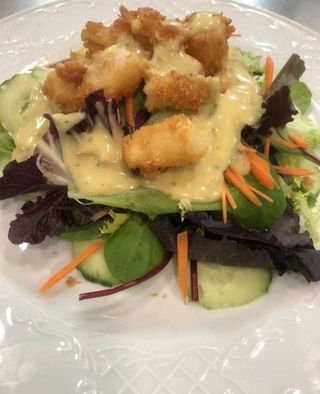 Ensalada Con Tempura De Langostinos (Japonés)