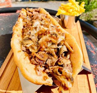 Фили Чийз стек спешъл с телешко (470г)