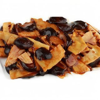 Bambú Y Setas Chinas Salteadas