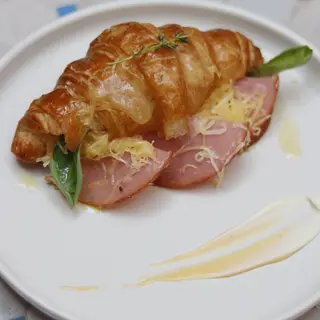 Croissant Delight