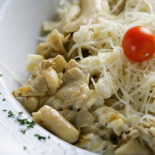 PASTA CON FUNGHI