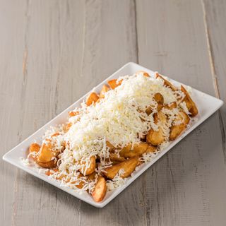 Cartofi wedges cu mozzarella 