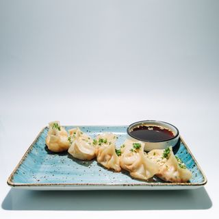 Гёдза с цыпленком (5шт)