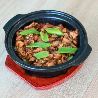 C03-210 Pileca tepsija