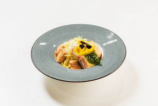 Фетучини с семгой