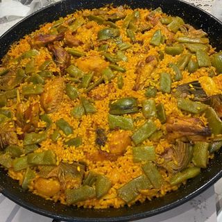 Paella De Mariscos