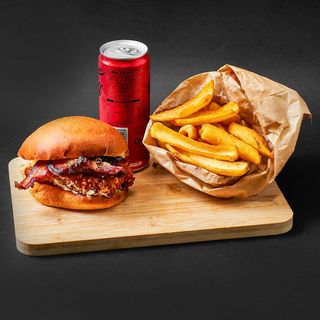 Menu Pollastro + Patatine fritte + bibita