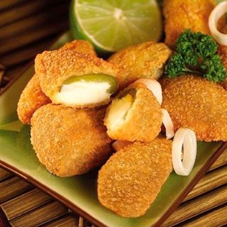 Jalapeño relleñoqueso crema 4 unidades  con alioli