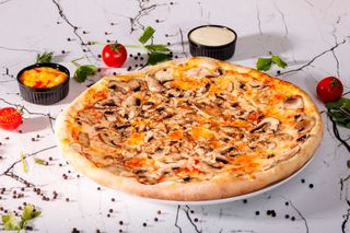 Pizza funghi mare