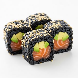 140. Black uramaki sake 4 pezzi