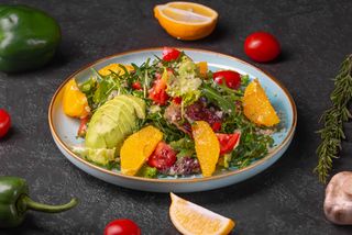 Салат "Авокадо с апельсином"