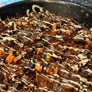 Fideos Tostados de carrillera con boniato