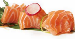 61 Sashimi di salmone