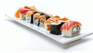 M3 Menù uramaki salmone o tonno o granchio