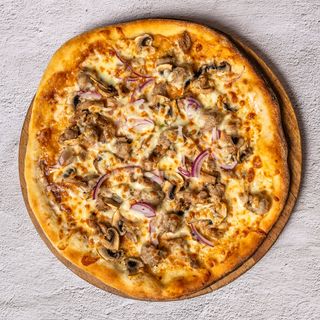 Пица кон карне