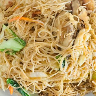 71. Fideos De Arroz Estilo Singapur