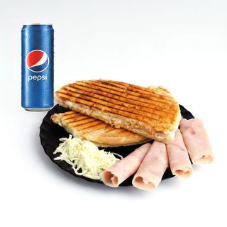 Tost veliki standard + Pepsi 0.33