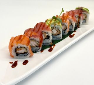 55. Rainbow roll - 8 pezzi