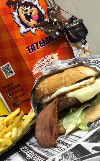 Hamburguesa Tazmania Completa