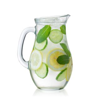 Limonadă cu castravete și măr