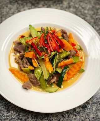 Panang curry Nuea z wołowiną