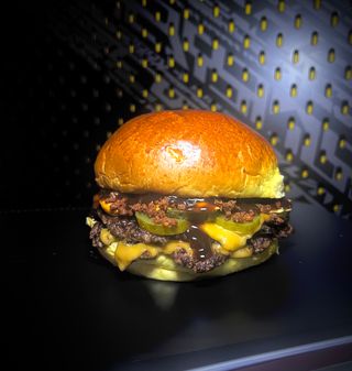 SMOKE BBQ CHEESEBURGER