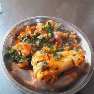 Orenge Wet Fry+Ugali