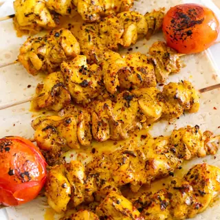 Chicken tikka sultani + pan/ naan + salsa curry 
