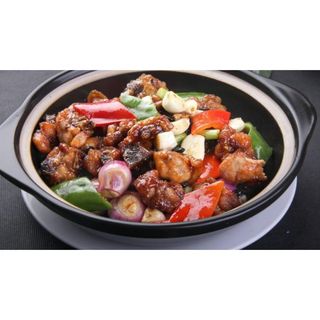 Chicken in chilly sauce