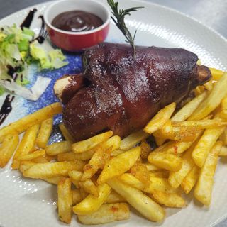 BUTUREL CU CARTOFI PICANTI