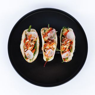 VEGGIE TACOS