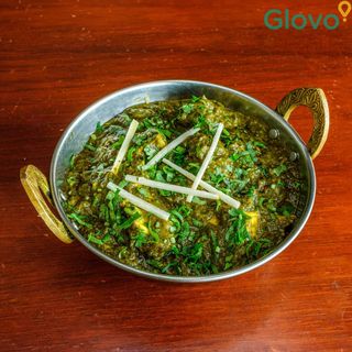 Camarão Saag ( Prawn saag)