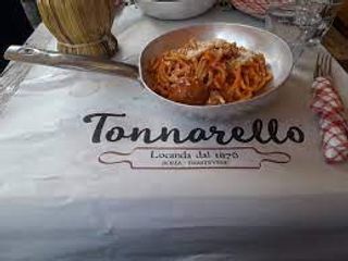 Tonnarello al sugo con le polpette