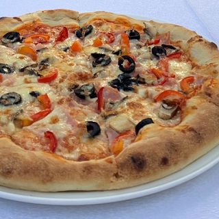 Pizza Capriciosa  Ø32cm
