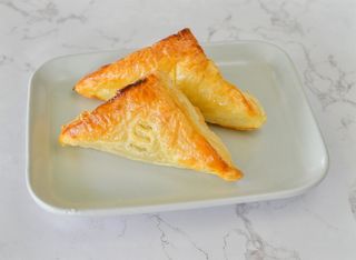 Ciasto francuskie z mięsem