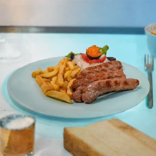 Ćevapi na kajmaku 5 komada