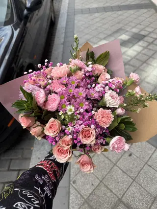 Ramo Tonos Rosas