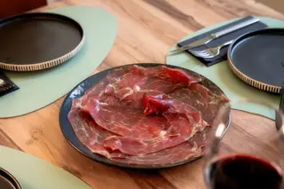 Cecina Suprema De Embutidos Entrepeñas IGP (Media Ración)
