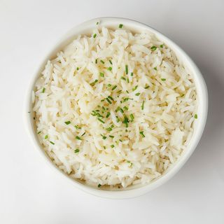 Ración de arroz blanco