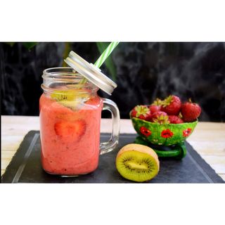 Киви с клубникой 0,7л