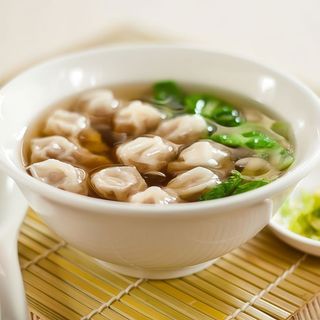 Sopa De Wan Tan