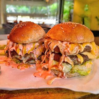 Dunken Dip Chicken Burger