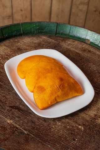 Empanada De Carne Mechada