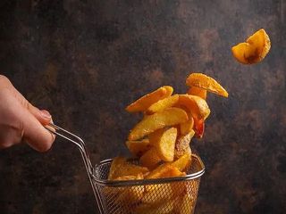 Картопля по-селянськи зі смаком сиру (220гр)